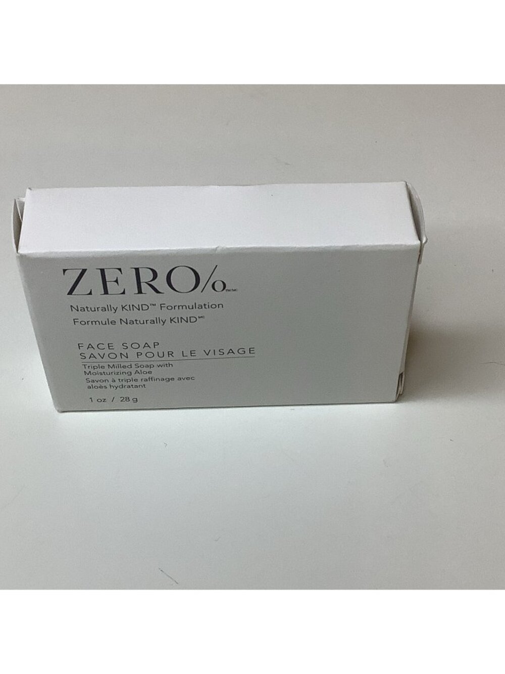 ZERO% Gilchrist & Soames Naturally KIND FACE Soap Bar Triple Milled W/Aloe, New